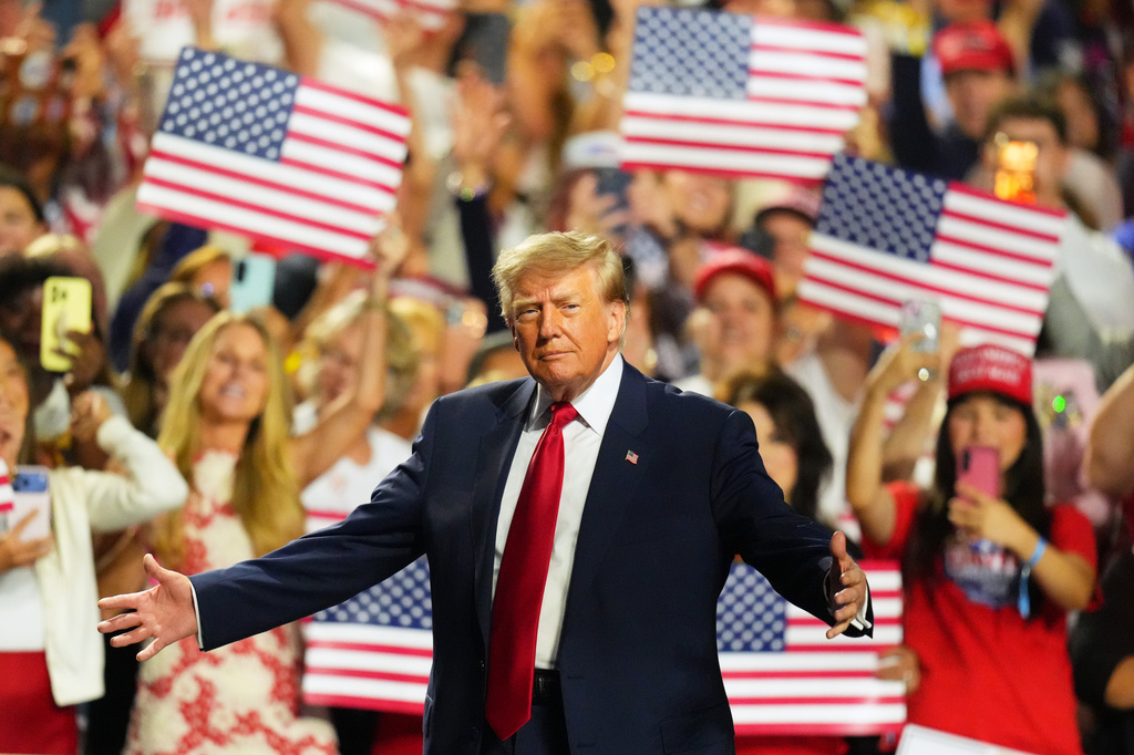 Midterms are a clash of money vs. momentum