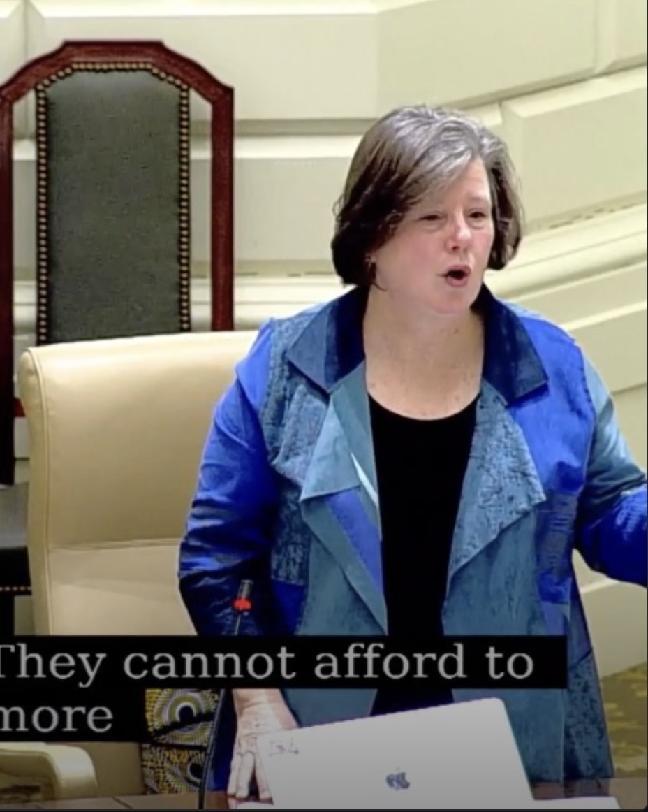 Watch bi-partisan support for FAIRER education spending as part of the Senate's early literacy debate.