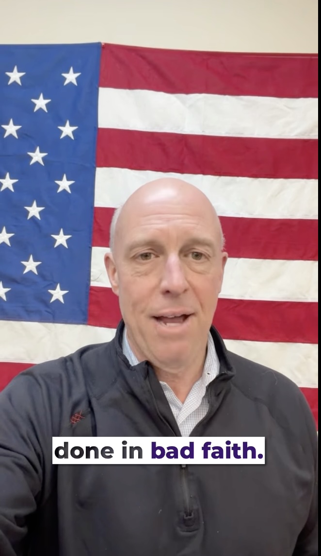 Minogue and Shortsleeve tried to block 573 delegates from attending the convention.