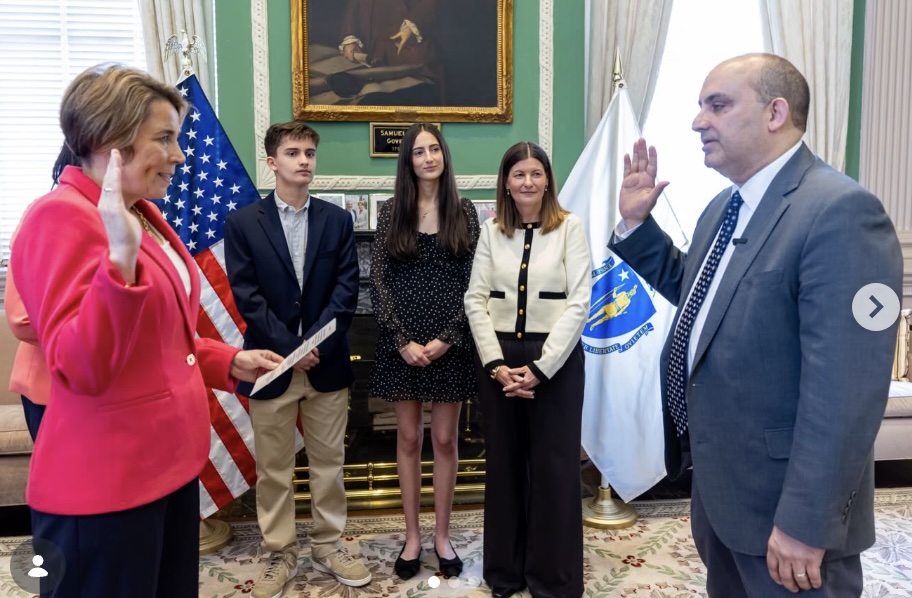 Governor Healey officially swore in Stephen Zrike today as the fifth Secretary of the Executive Office of Education, marking a new chapter in Massachusetts’ efforts to strengthen and align its early education, K-12, and higher education systems.