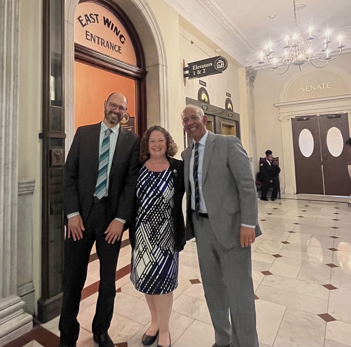 HISTORIC WIN! I’m so proud to share that just hours ago, my legislation creating a press shield law passed the @ma_senate on a unanimous, bipartisan 40-0 vote. 