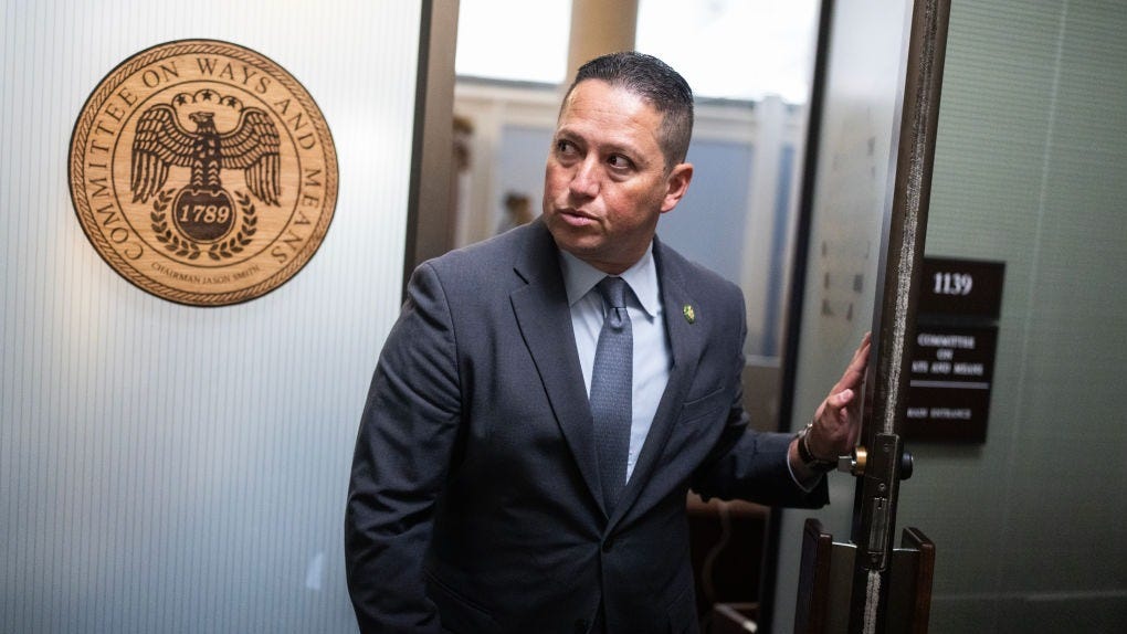 TX: Texts From Late Staffer's Phone Show Rep. Gonzales Made Explicit Sexual Requests