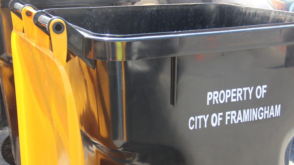  Cut, Restored: The Trash Collection U-Turn