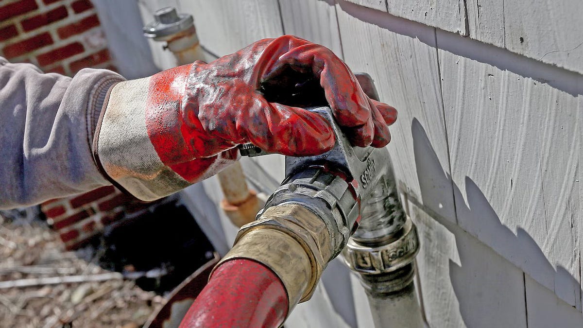 A two-month gas-tax pause is not a winter heating plan