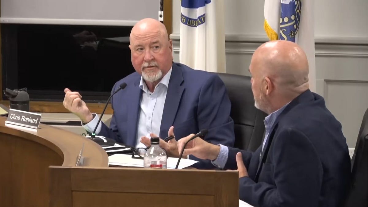 Ted Langill Calmly Presents an Alarming Update on Marshfield's Accounting Systems