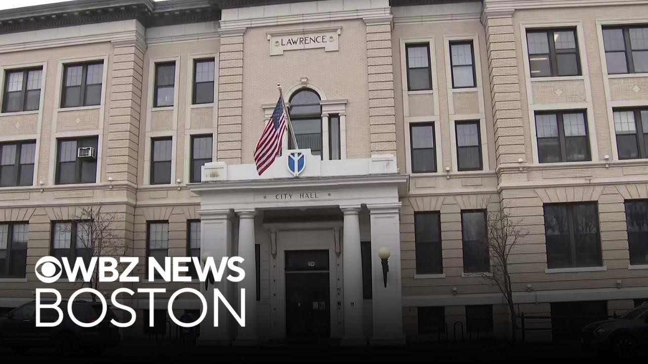 Lawrence police union calls for mayor's resignation over alleged 'secret' recordings