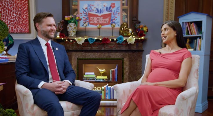 Breaking News: A Pregnant Woman Wore a Dress