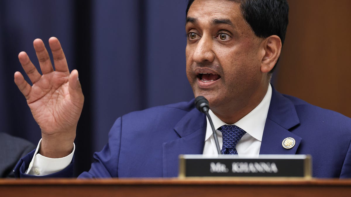 Ro Khanna Tosses the First Grenade Into the 2028 Democratic Primary